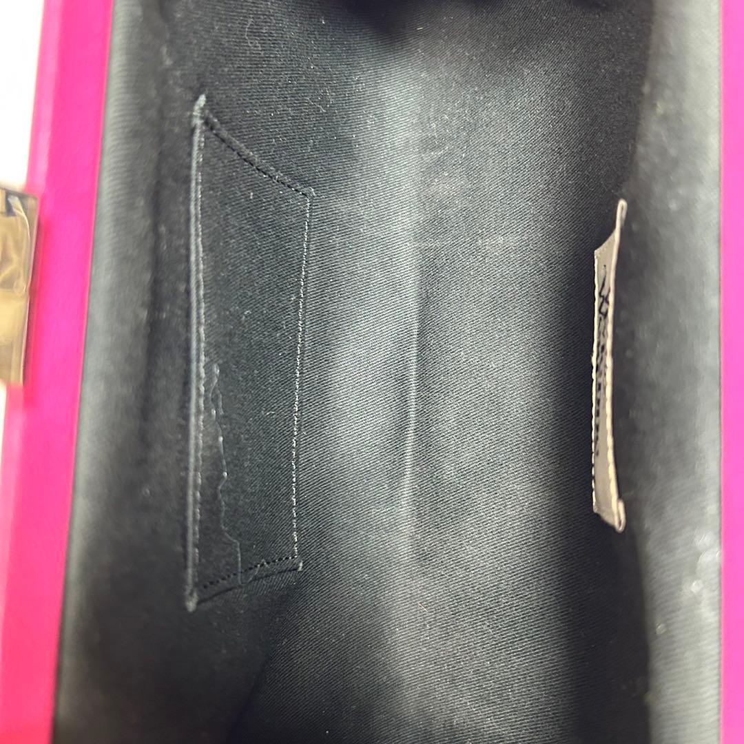 【未使用級】ヴィヴィアンウエストウッド ショルダーバッグ がま口 オーブ 肩掛け