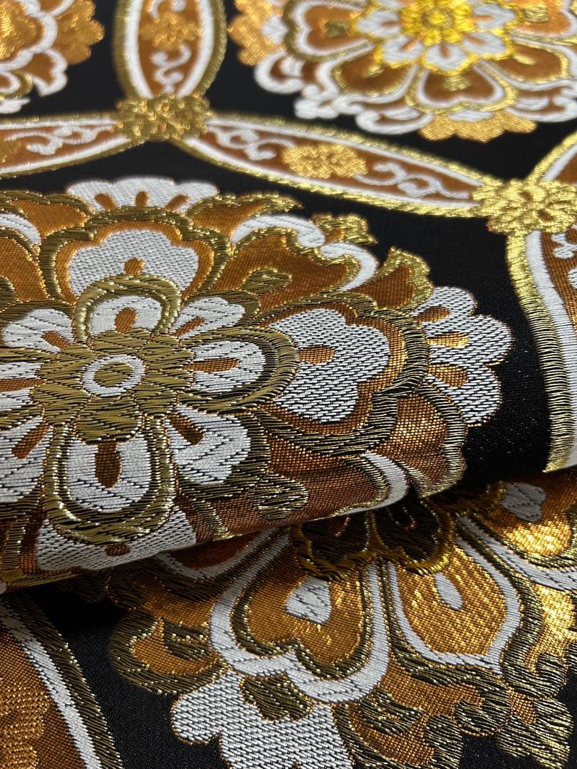 最終値下げ 】 豪華振袖4点セット！！ 引箔 花柄 着物スキ倶楽部 199