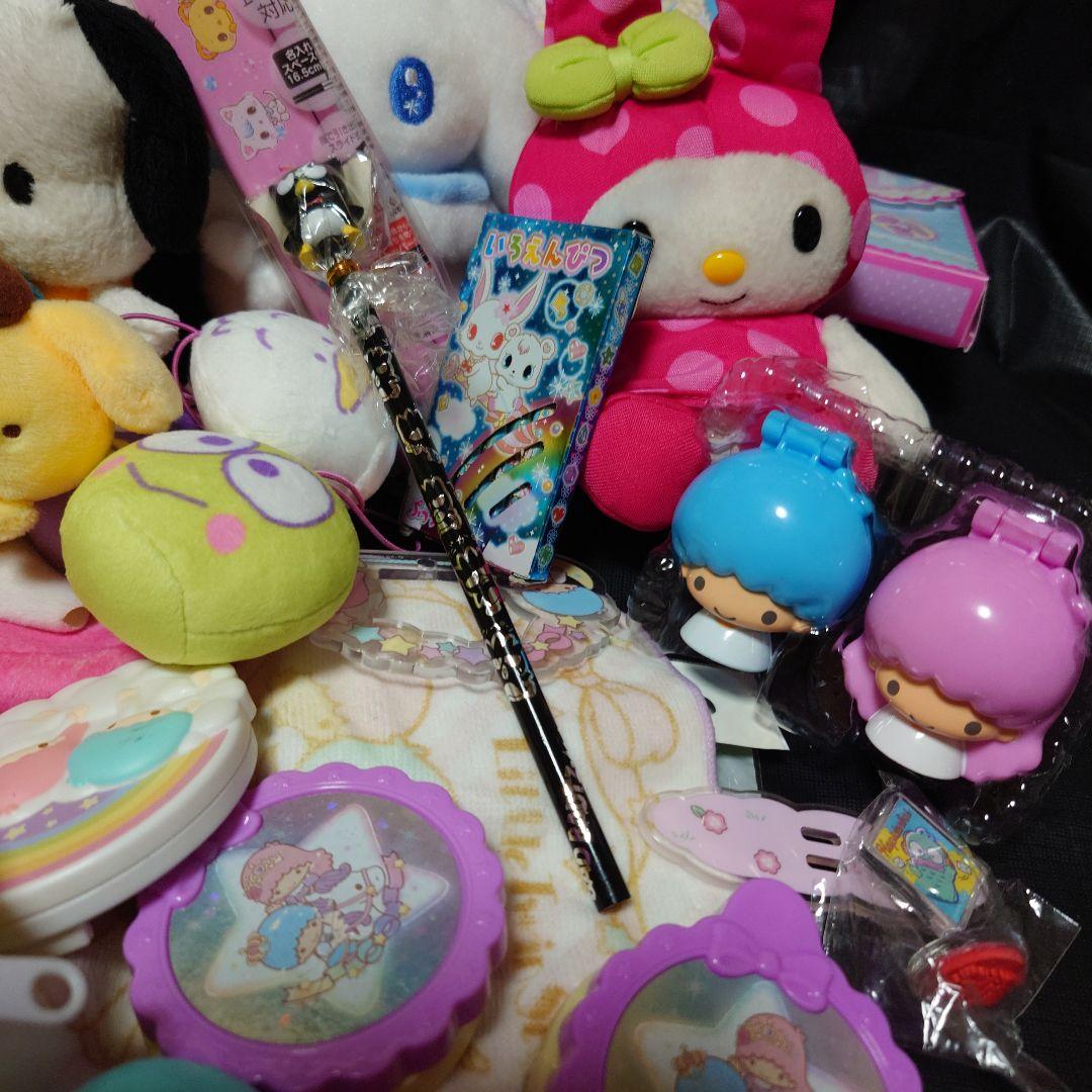 サンリオ 大量 まとめ売り ポムポムプリン コロコロクリリン シュガーバニーズ