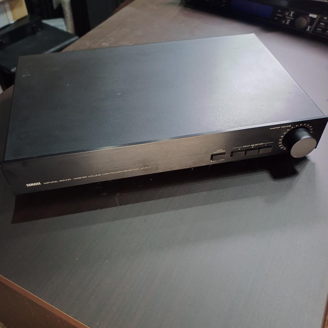 YAMAHAマスターボリュームコントローラー MVS-1 マルチアンプ用 YAMAHAマスターボリュームコントローラー MVS-1 マルチアンプ用