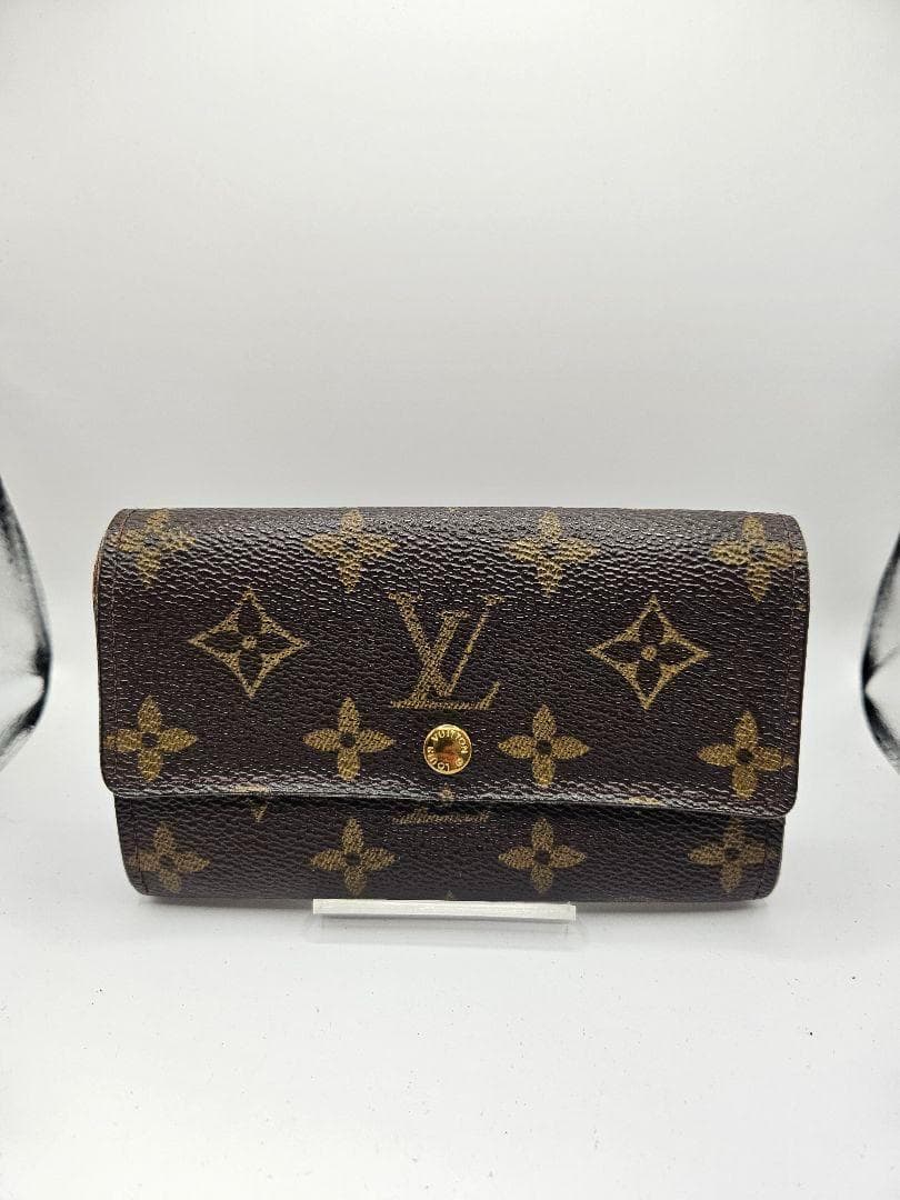 ルイヴィトン モノグラム ヴィクトリーヌ 三つ折り財布 ローズバレ