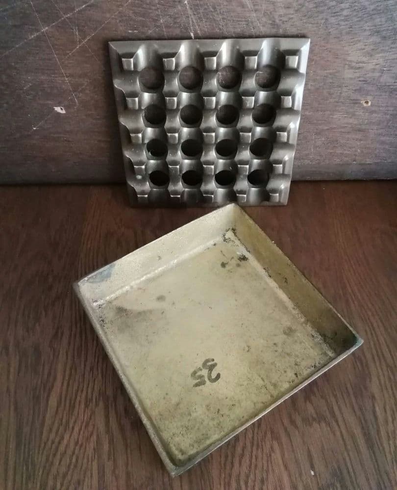 逸品 真鍮 灰皿 ミッドセンチュリー オブジェ スウェーデン