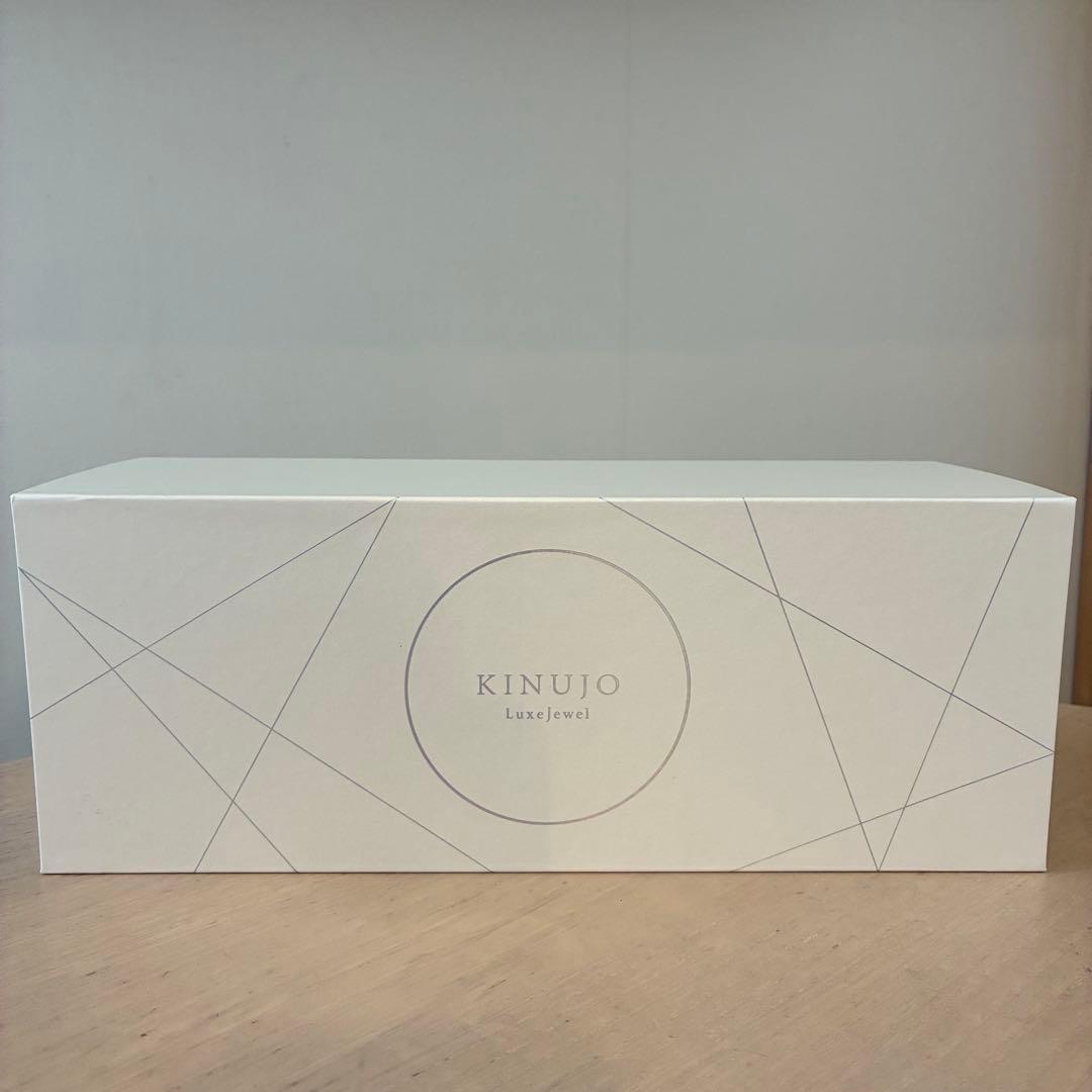 絹女KINUJO LX001 ホワイト ストレートヘアアイロン 楽天市場】【ふるさと納税】KINUJO ストレート ヘアアイロン ホワイト