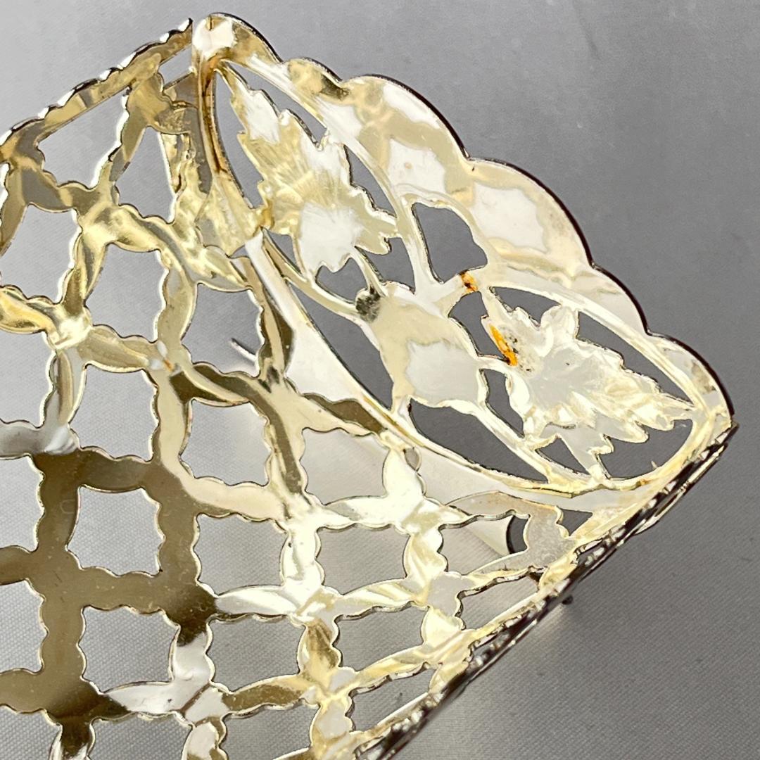 【QUEEN ANNE】 ビスケット / マカロンスタンド【シルバープレート】