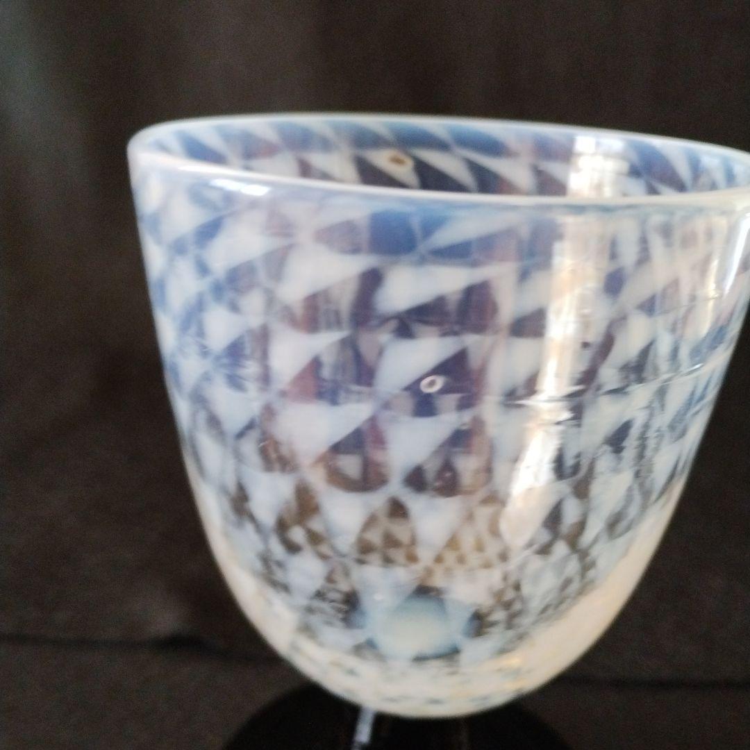 氷コップ 和ガラス乳白透かし鱗文なつめ型黒脚 - メルカリ