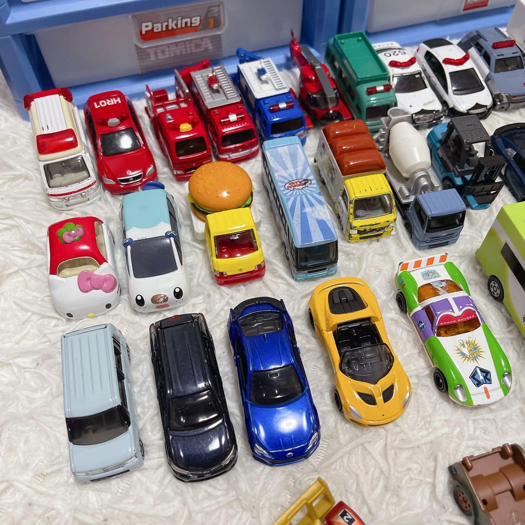 トミカ45台セット　カーズ　トミカパーキングケース×2個　ホットウィール