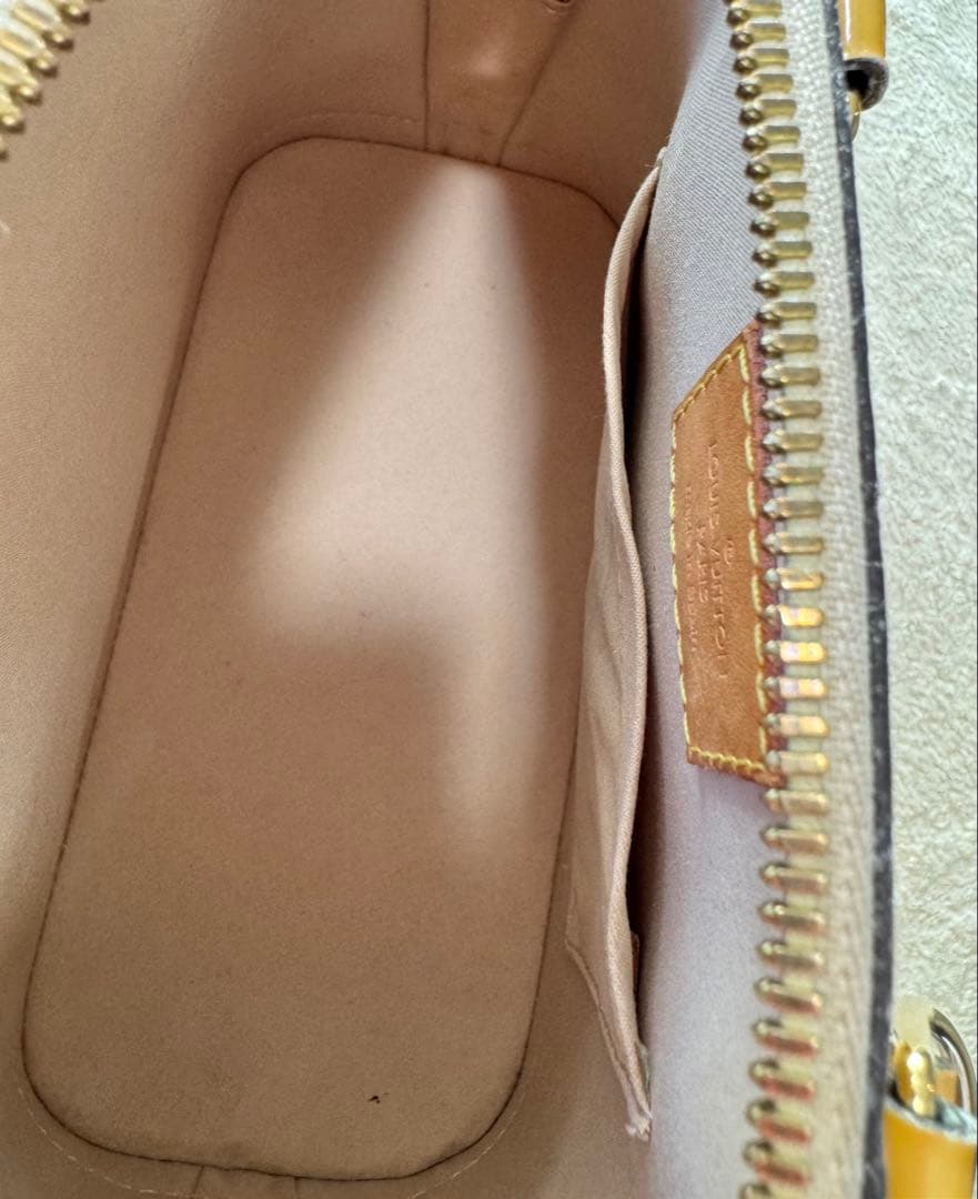 Louis Vuitton ルイヴィトン アルマ BB ベージュショルダーバッグ