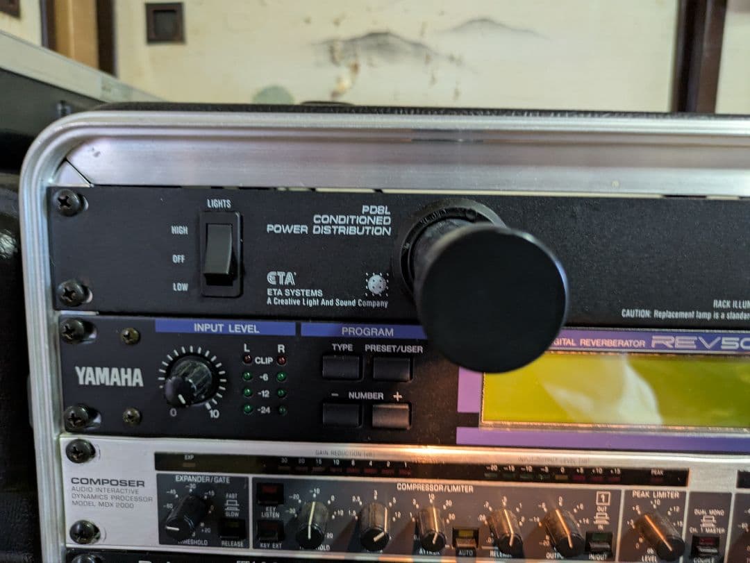 ラック　エフェクター　REV500 、MDX2000、ETA、M-120、SKB