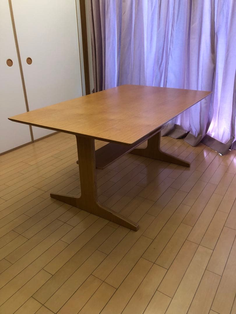 無印良品 リビングでもダイニングでも使えるテーブル 1300×800×600