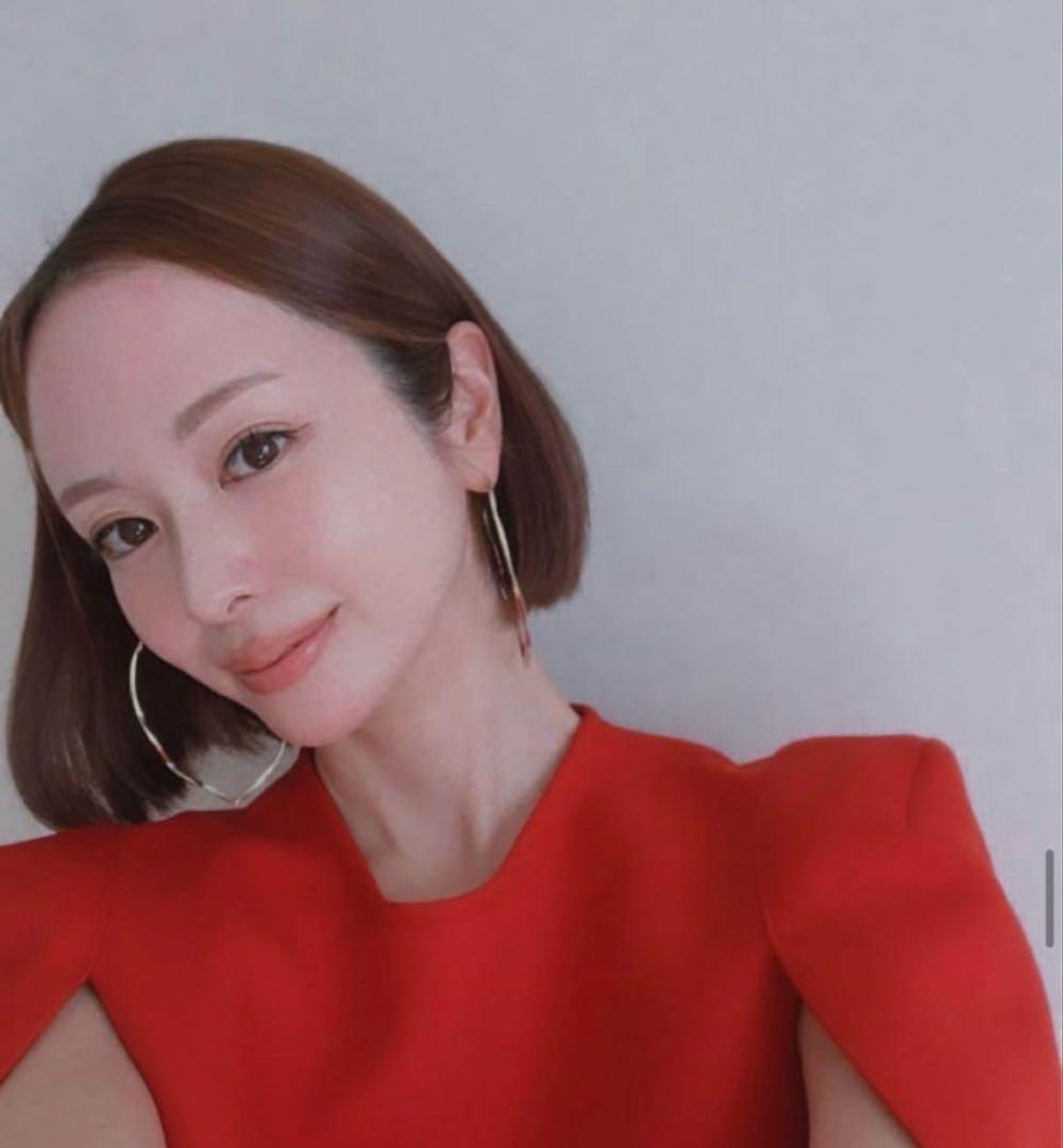 mayuco.ゴールドピアス akikiコラボ　ハートフープ Hoop heart pierced earring (small / gold) – MAYU online store