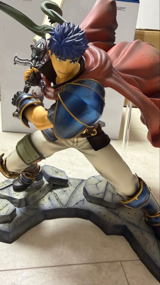 【開封・美品】ファイアーエムブレム アイク 1/7 フィギュア 開封・美品】ファイアーエムブレム アイク 1/7 フィギュア