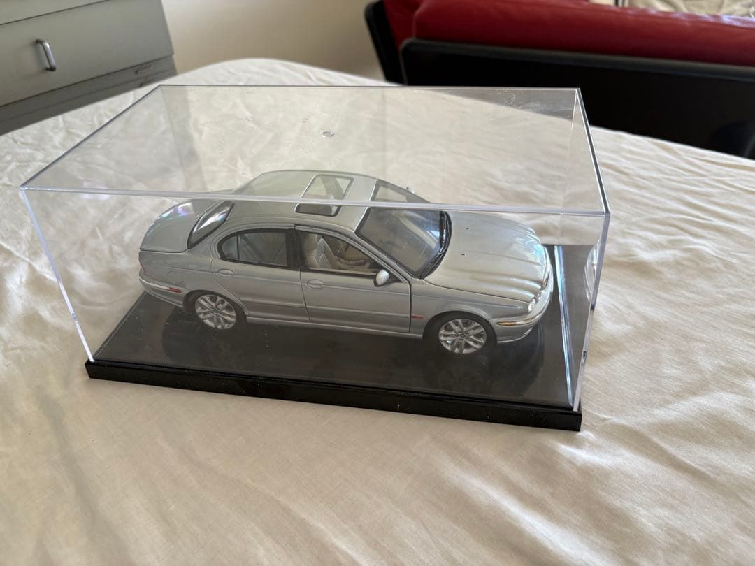 【希少】Maisto製 1/18 ジャガー X-TYPE 3.0 ミニカー