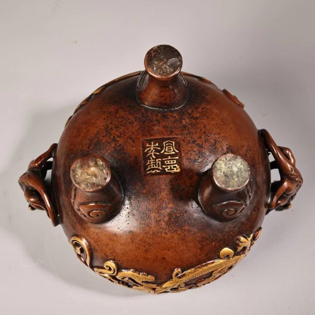 中国古美術・旧蔵鏨刻鎏金の熏香炉・純赤銅・純手作り・高浮彫・置物・茶道具・文房具