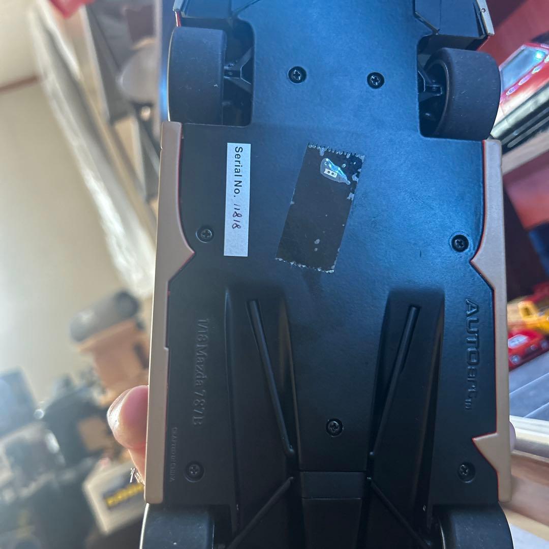 最終価格！ オートアート　1/18スケール　787B