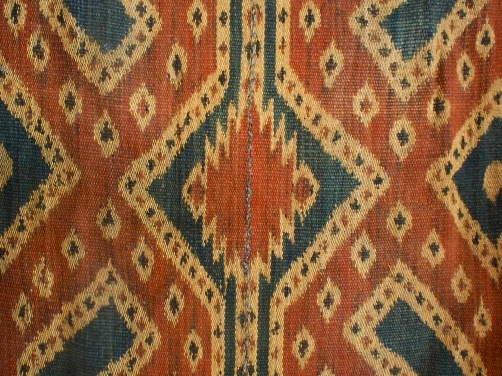 インドネシア スラウェシ島 トラジャ族のイカット6 インドネシア