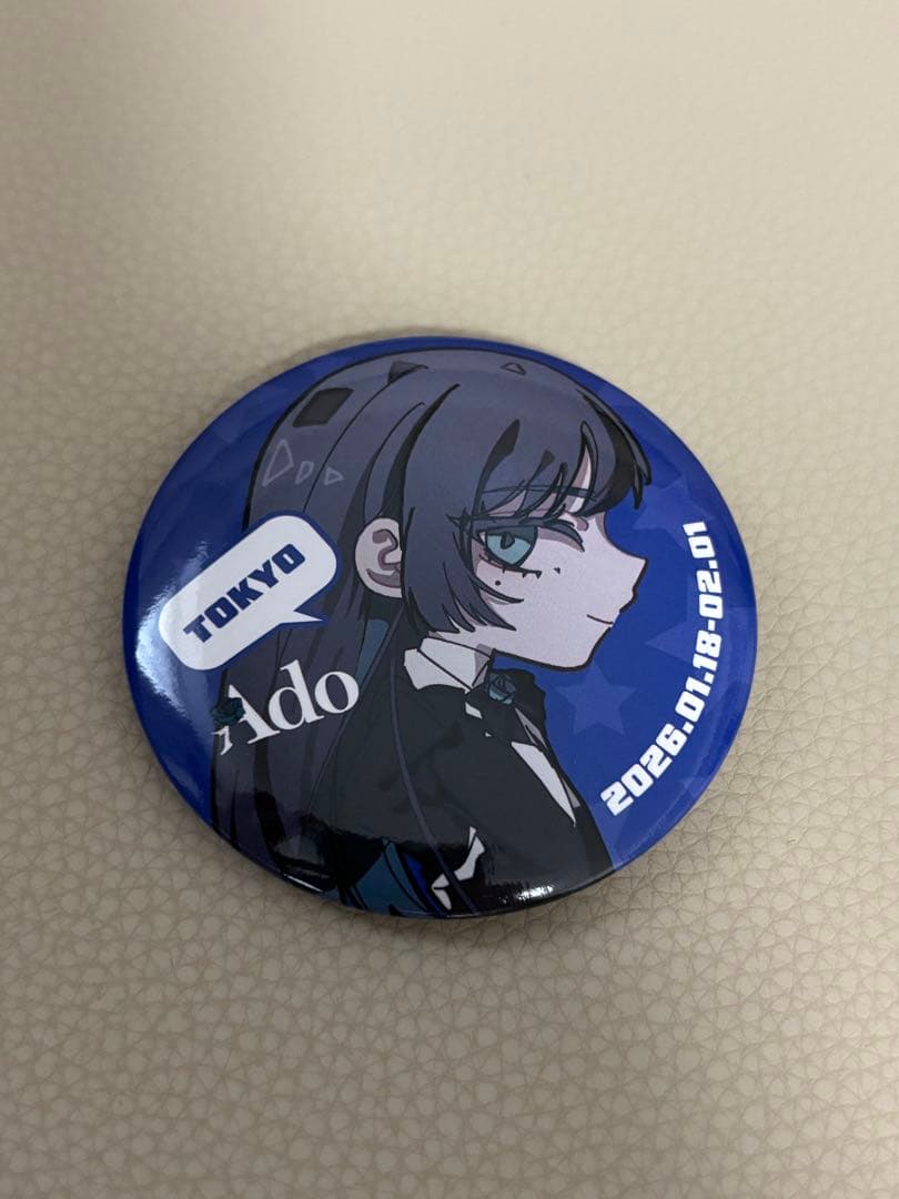 東京会場限定 ランダム缶バッジ Adotomy アドトミー Ado ② - メルカリ