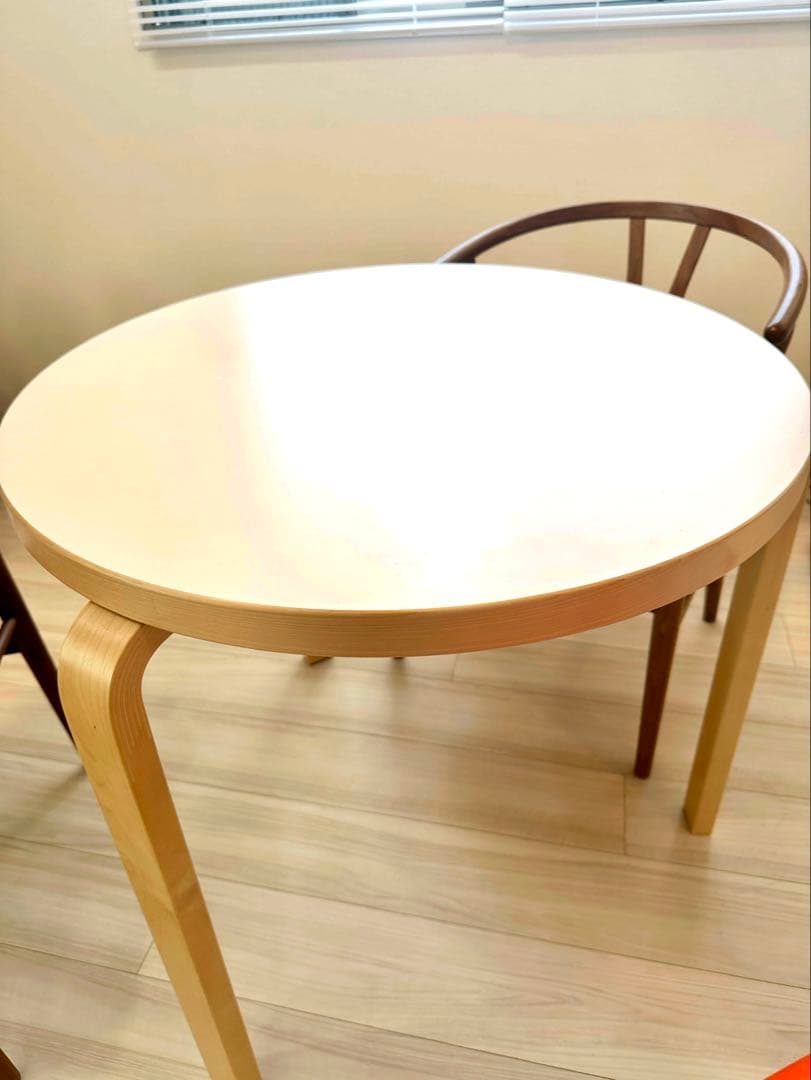 artek テーブル 90B ホワイト ラミネート 75cm アルテック 北欧