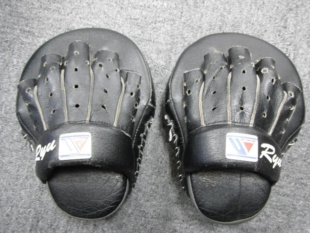 ウイニング パンチングミット CM-65 ハイグレードタイプ Winning