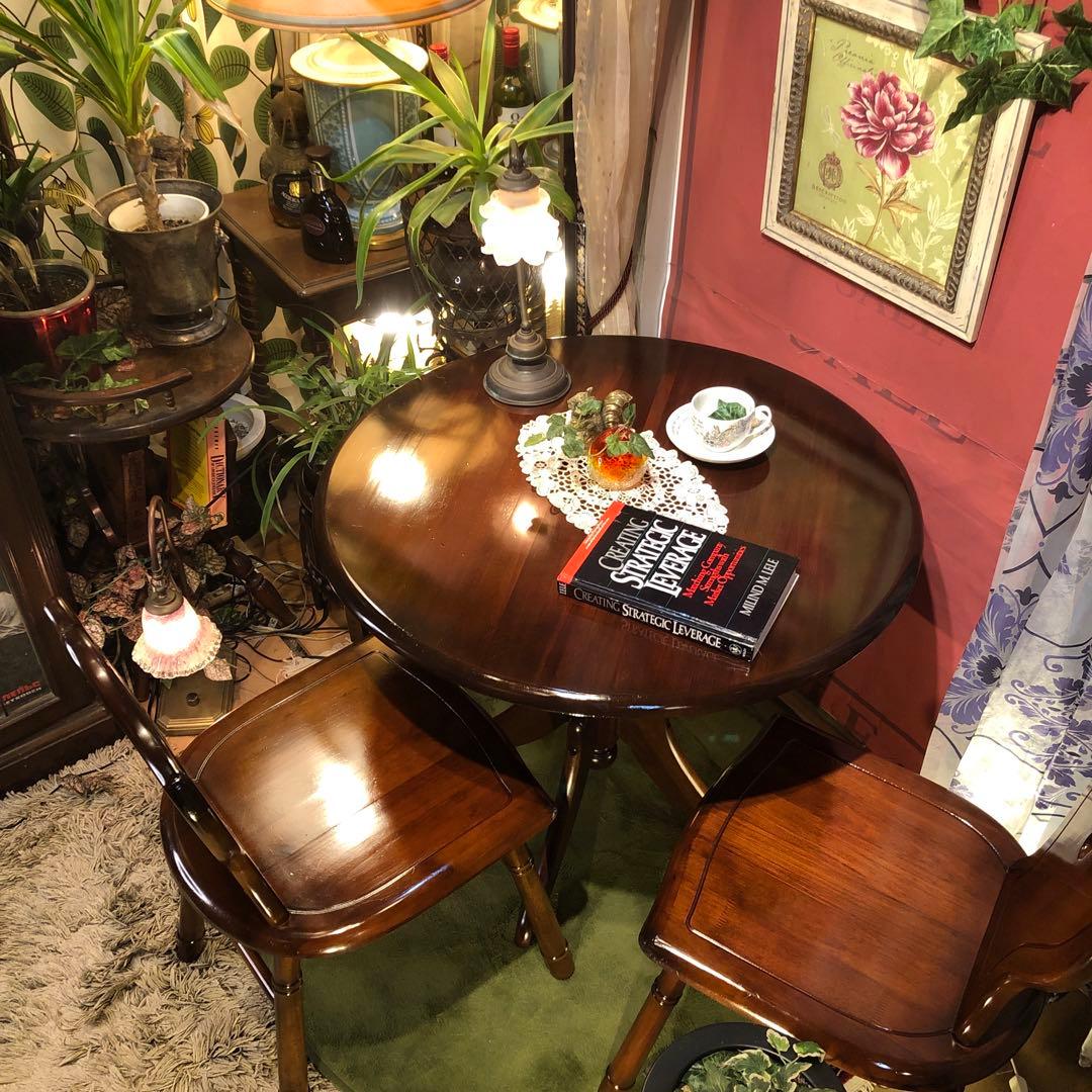 ヴィンテージ 森のサーカス　ラウンドテーブル