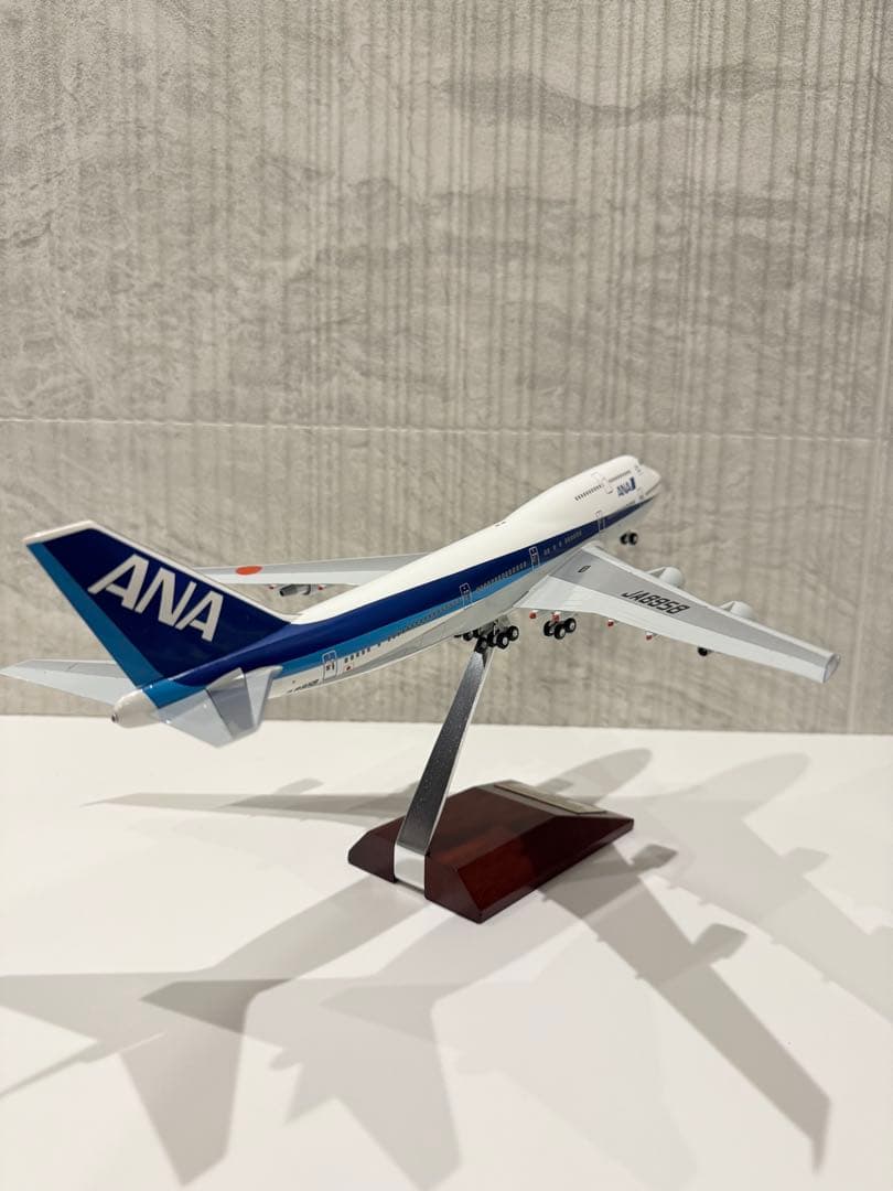 開封展示品】全日空商事 1/200 ANA B747-400 JA8958開封展示品】全日空