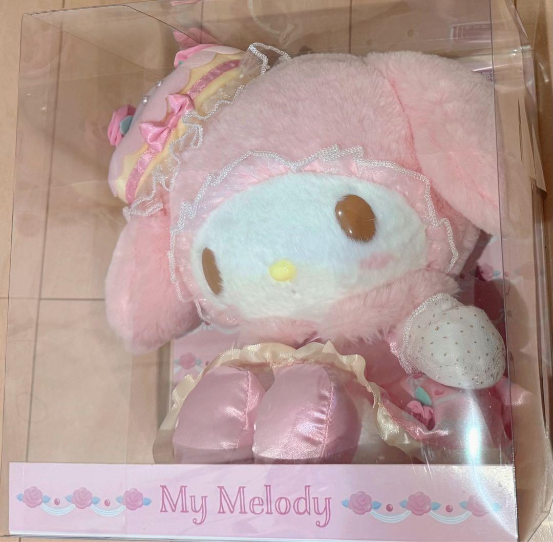 2022年マイメロディのSWEET LOOKBOOKのバースデーぬいぐるみ 2022年マイメロディのSWEET LOOKBOOKのバースデーぬいぐるみ この間の