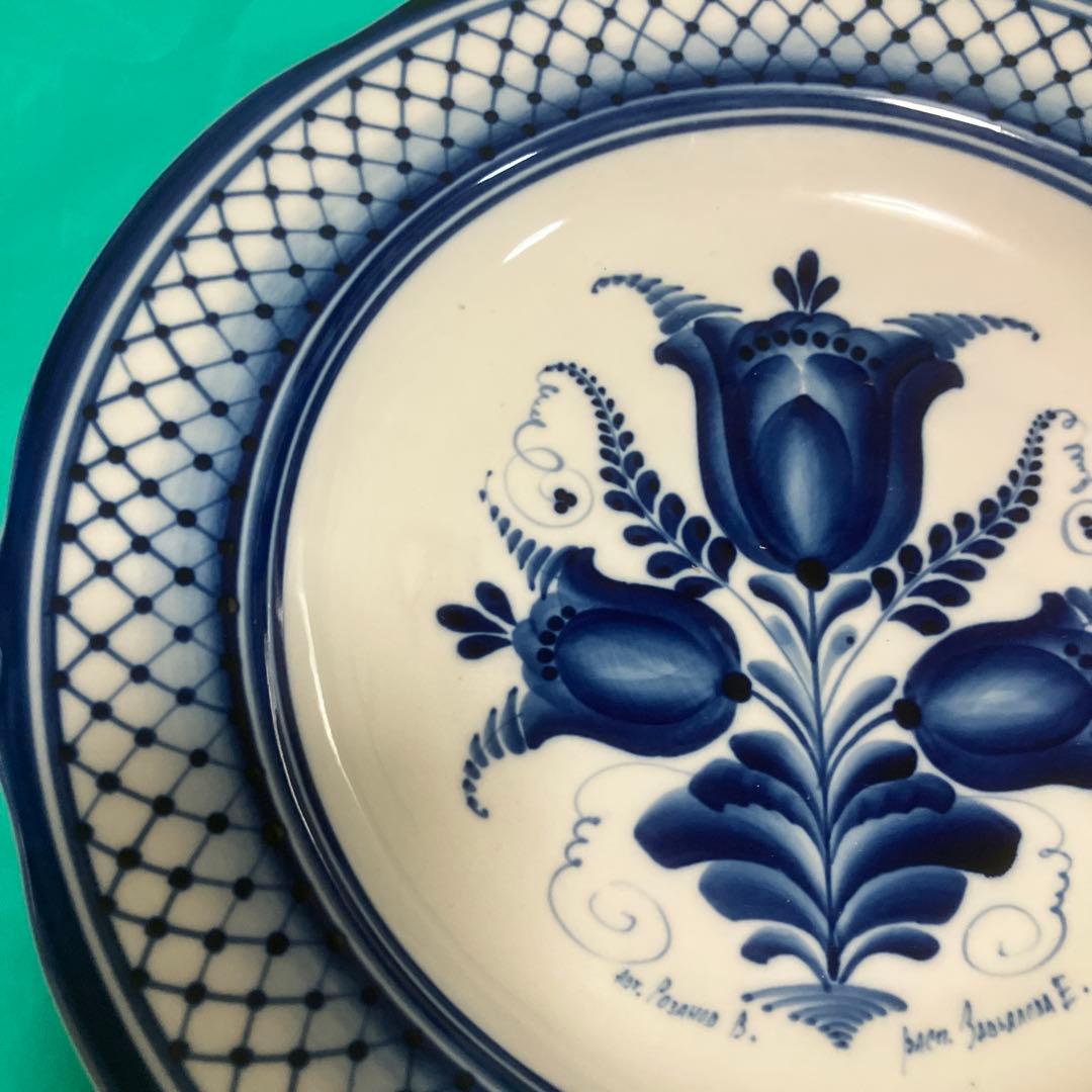 ロシア　グジェリ焼 青い花装飾の皿 約28cm