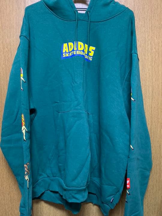 お値下げ中】adidas パーカー King Gnu 常田大希さん着用 常田大希（King