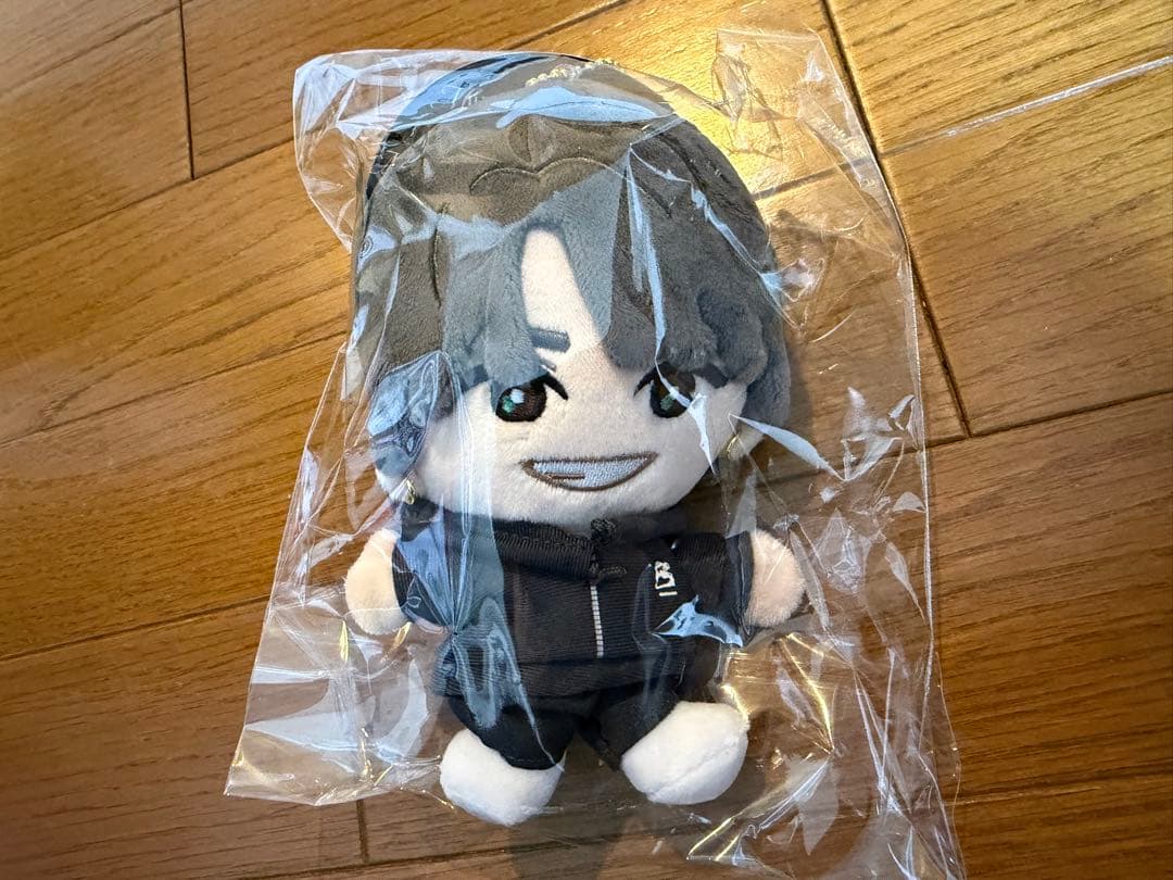 SixTONES 森本慎太郎MILESixTONES 手つなぎストぬい - メルカリ