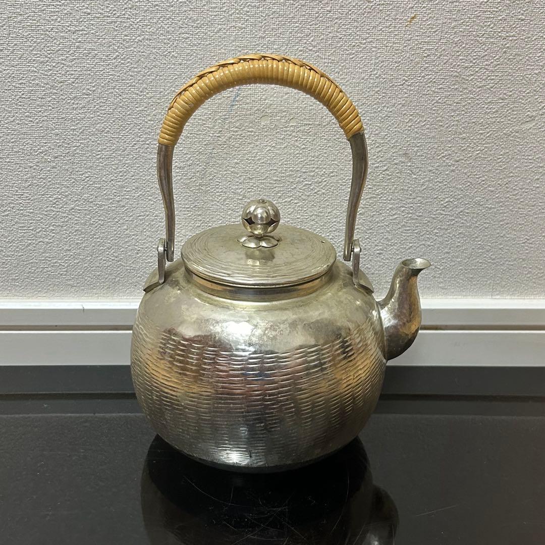 銀瓶（銀色仕上）　茶道具懐石茶箱鵬雲斎坐忘斎淡々斎即中斎七事式水屋棗茶碗水指茶杓 銀瓶（銀色仕上） 茶道具懐石茶箱鵬雲斎坐忘斎淡々斎即中斎