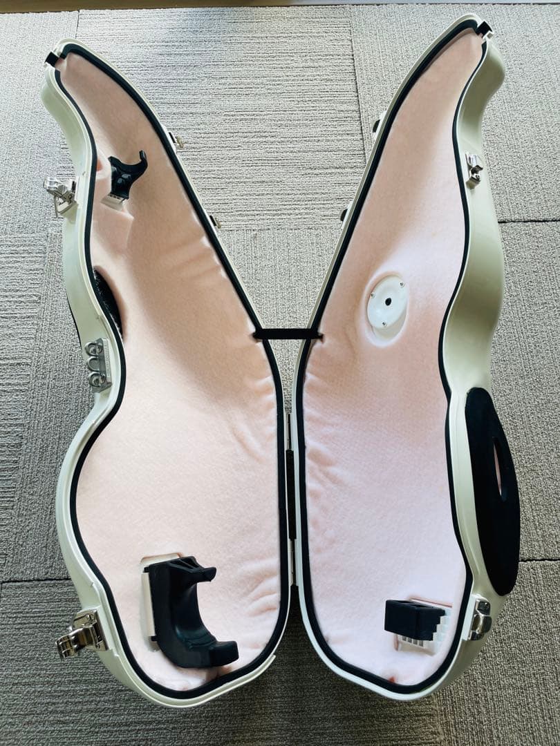 アルトサックス消音機、e-Sax (ホワイト)