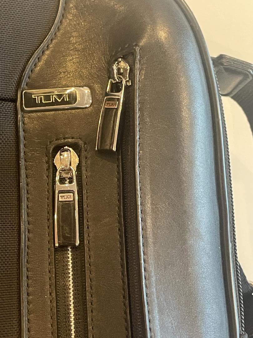 TUMI ビジネスバッグ メンズ 25611D Arrive Narita