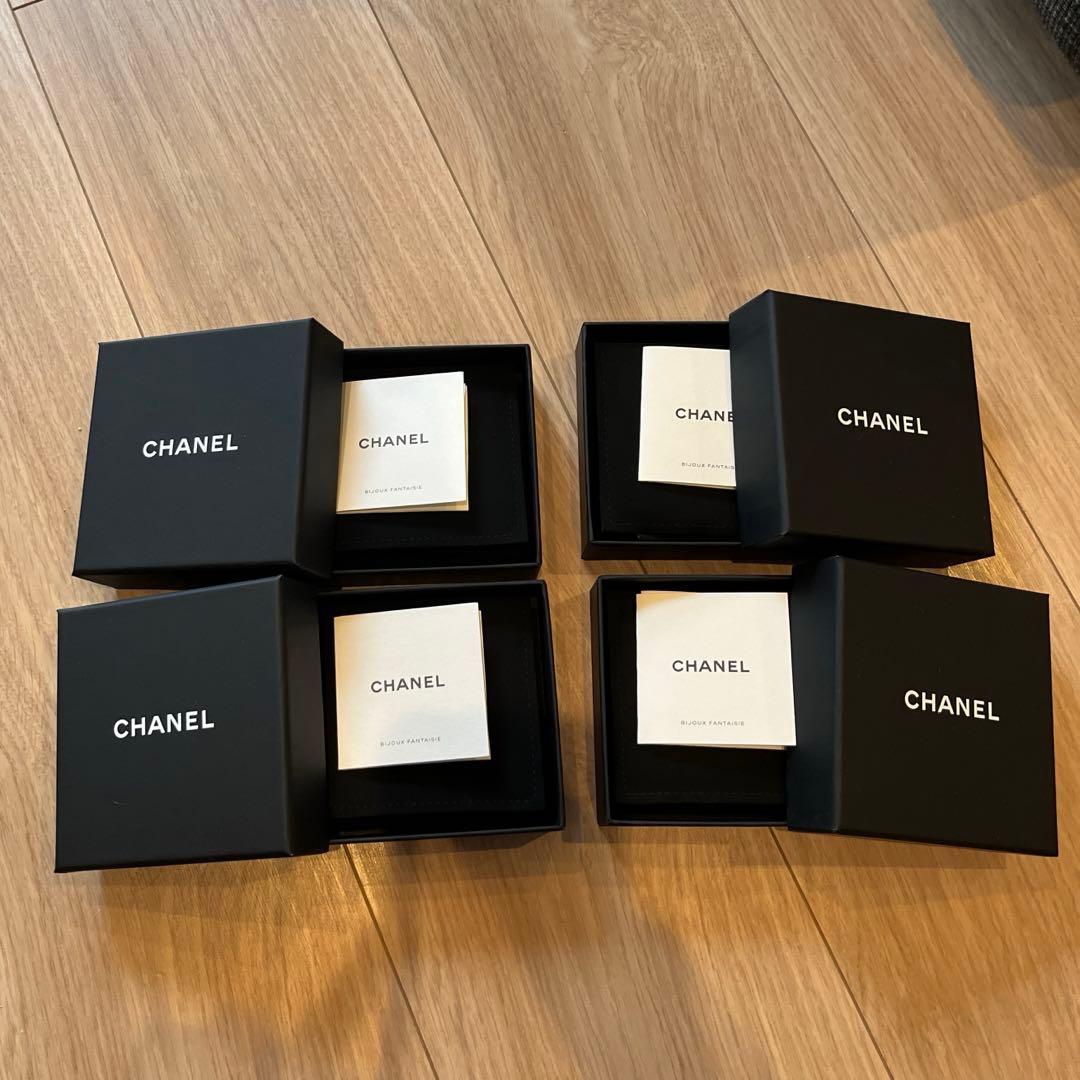 CHANEL シャネル フープ ブローチピアス空箱