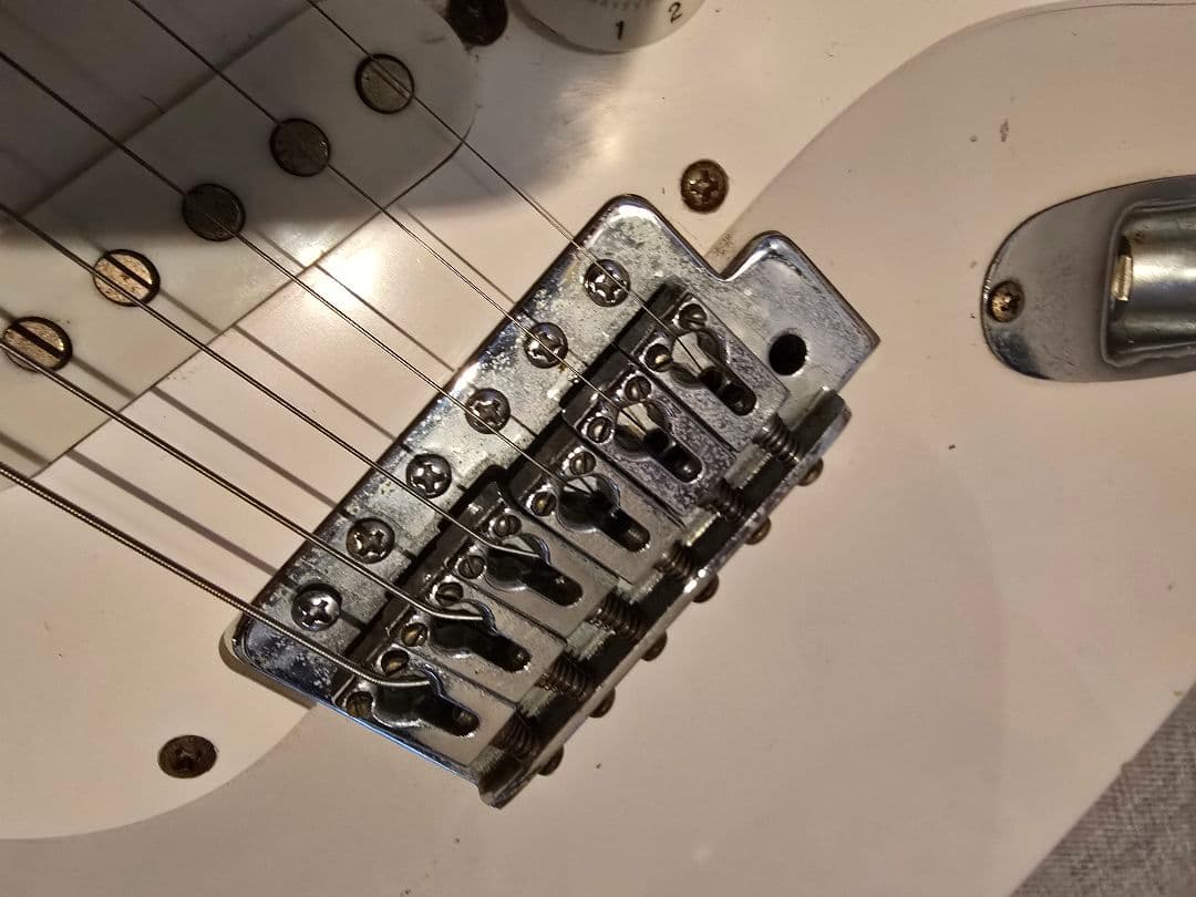 ジャンク SPLENDOR エレキギター ホワイト ジャンク SPLENDOR エレキ