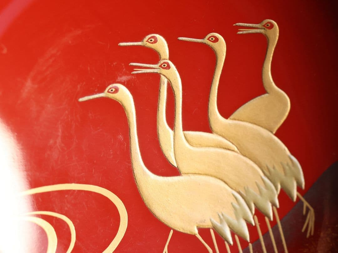 CM373】時代木製漆器 光琳写 金蒔絵 群鶴図 朱塗 引盃 五