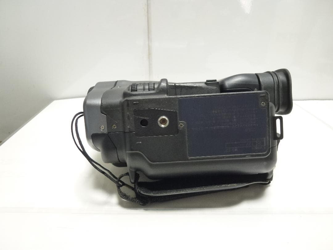 希少 動作品 Canon Hi8 8mm ビデオカメラ movie boy E2