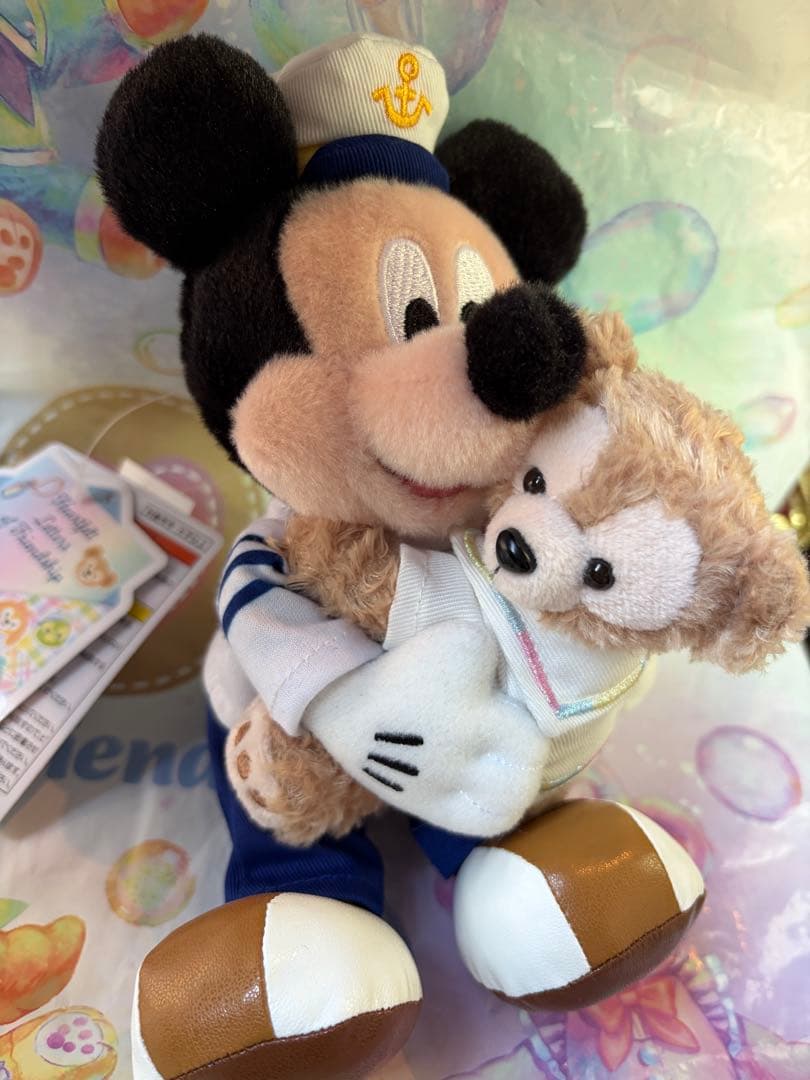 ミッキー　ダッフィー ぬいぐるみバッジ 1月8日発売！ 大好きなミッキーへダッフィーがあふれる思いを伝えて