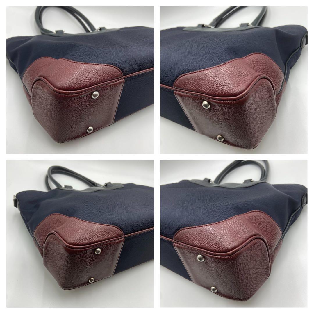 希少　ペッレモルビダ　ヘンリーコットンズ　ビジネスバッグ　レザー　ネイビー