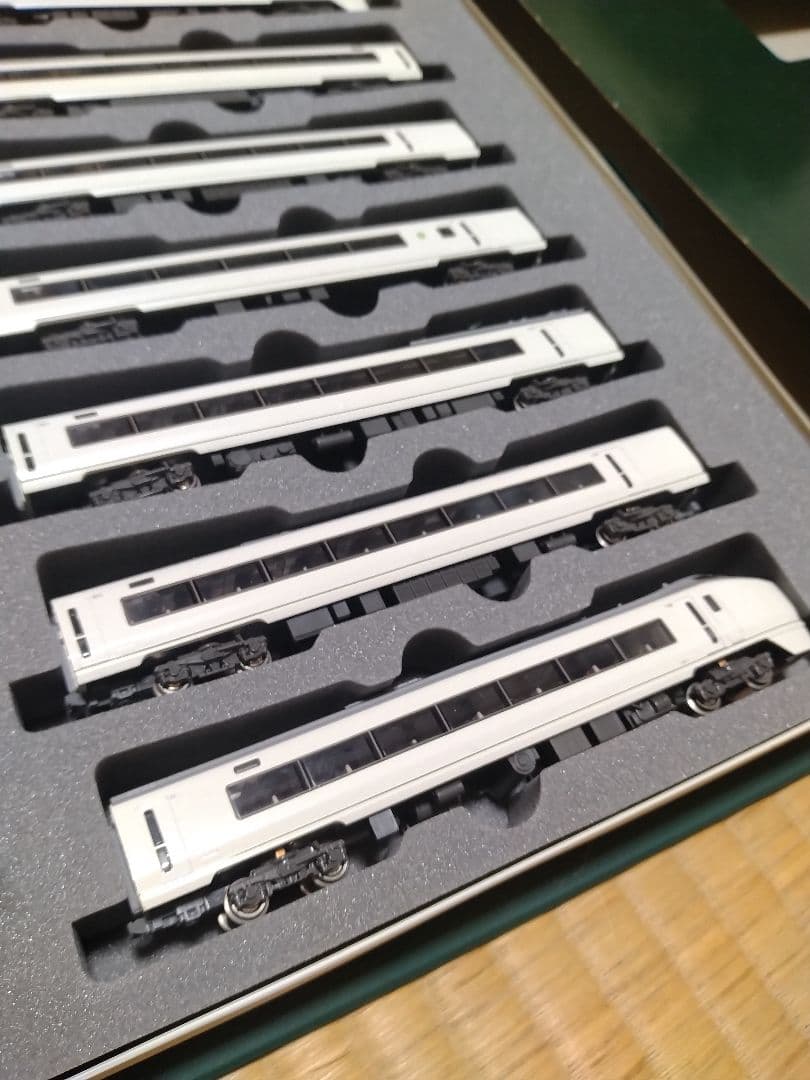 KATO 651系 スーパーひたち Nゲージ　10-164 交直両用特急形電車