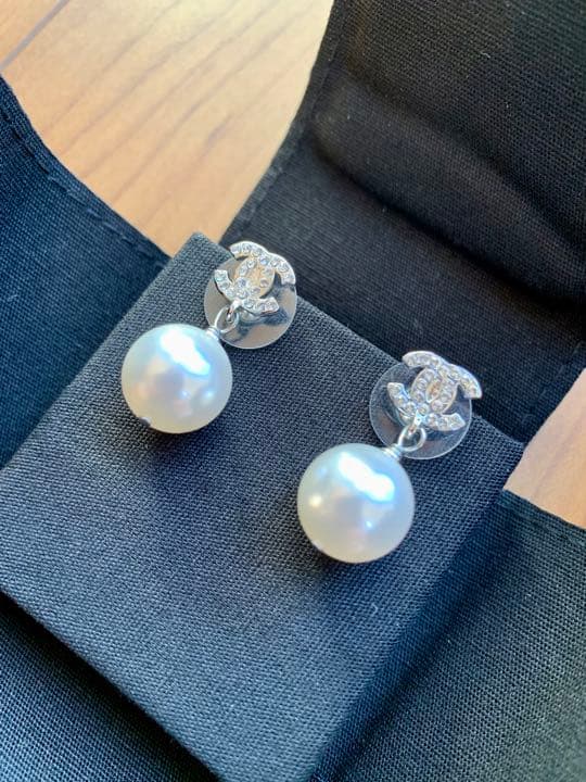 超美品】CHANELパールピアス