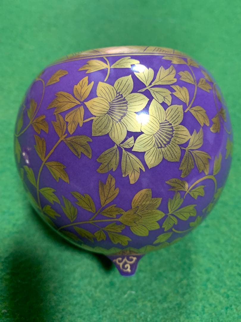 人間国宝 吉田美統 『紫釉金襴 花唐草文 香炉』管理Y37 真作