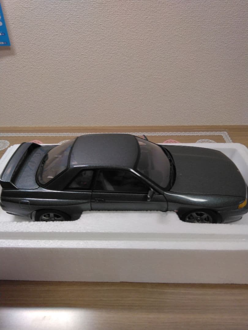 オートアート NISSAN SKYLINE GT-R (R32)