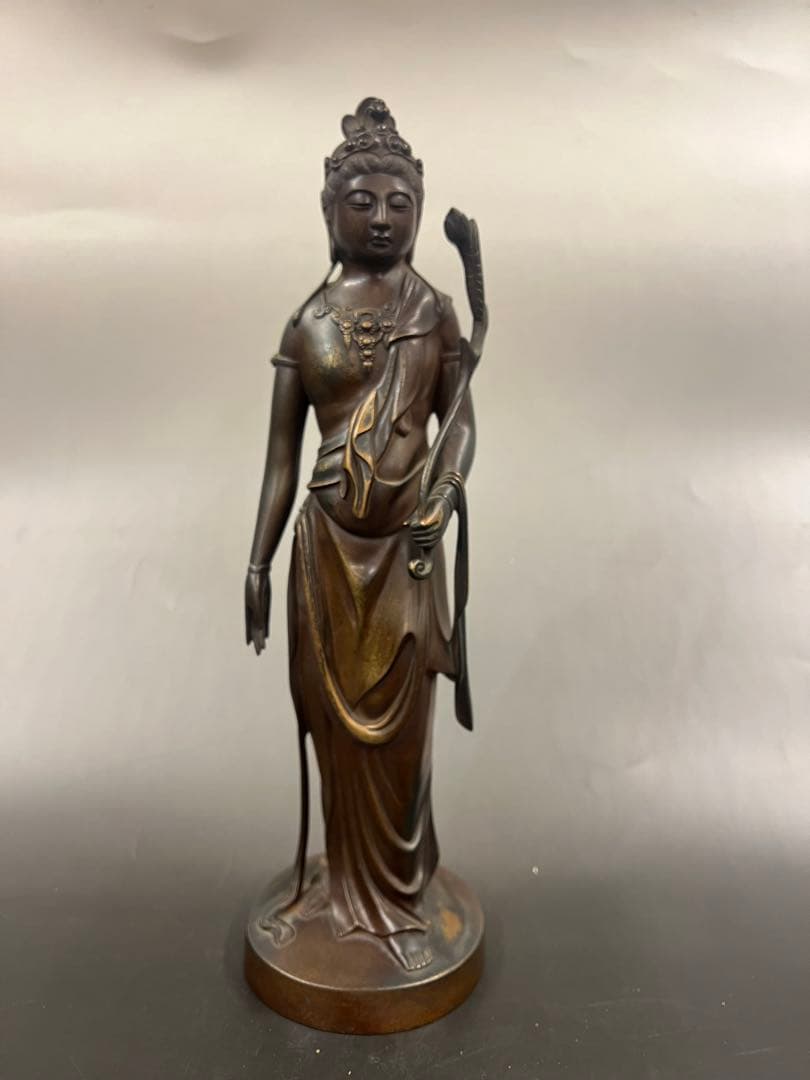 ［美品］銅製聖観音像　共箱￼高村光雲作 高村光雲の作品／聖観音像 蓮台付(大) 明治の巨匠の名作 桐箱付 高岡