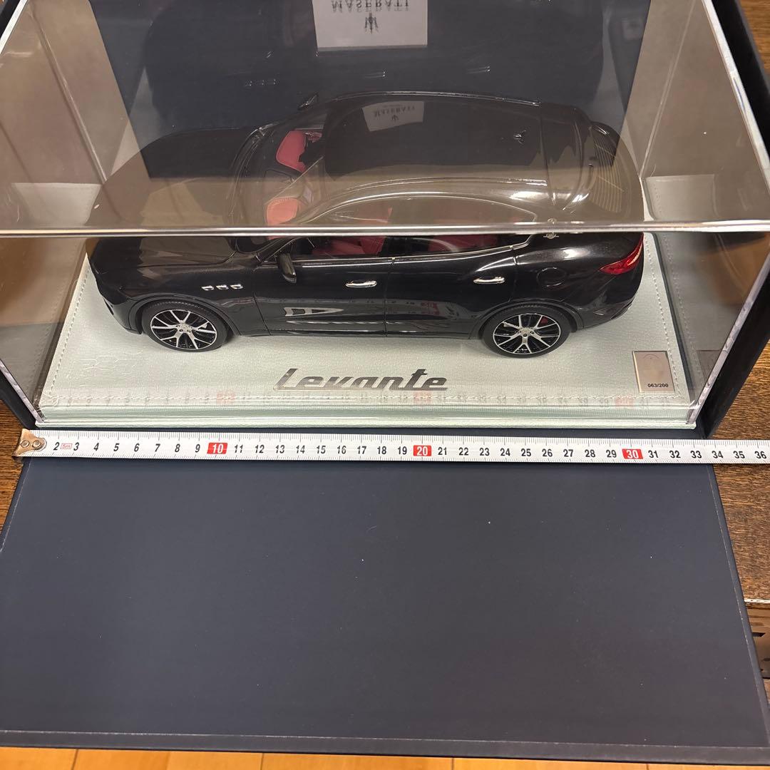 Maserati Levante モデルカー