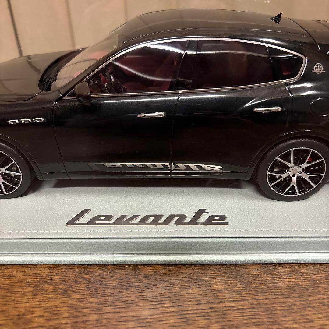 Maserati Levante モデルカー