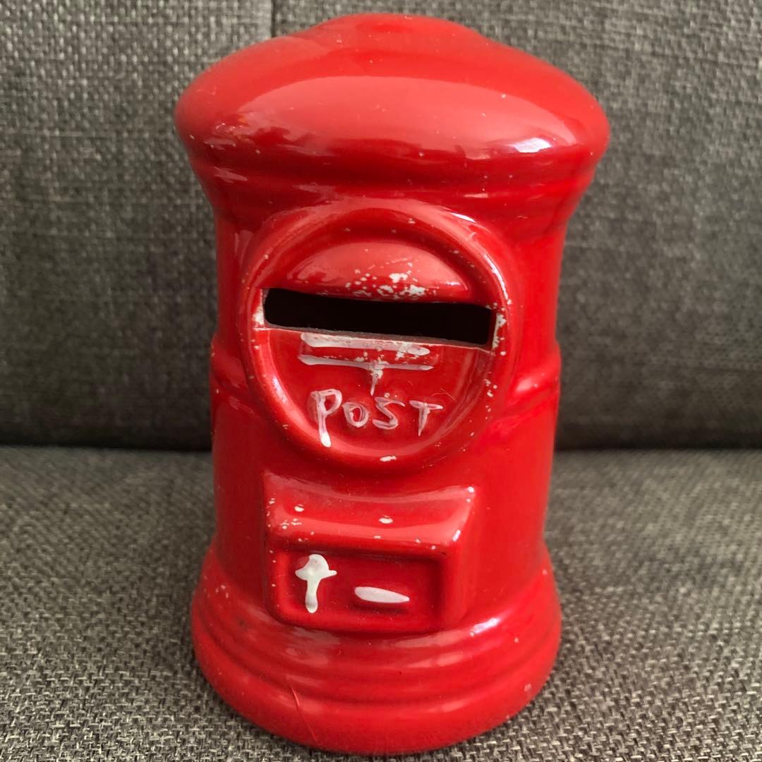 赤いポスト貯金箱 - メルカリ
