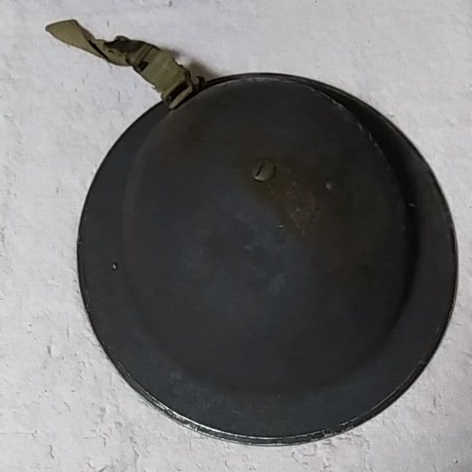 【昭和レトロ】鉄兜　米軍　アンティーク 昭和レトロ】鉄兜 米軍 アンティーク