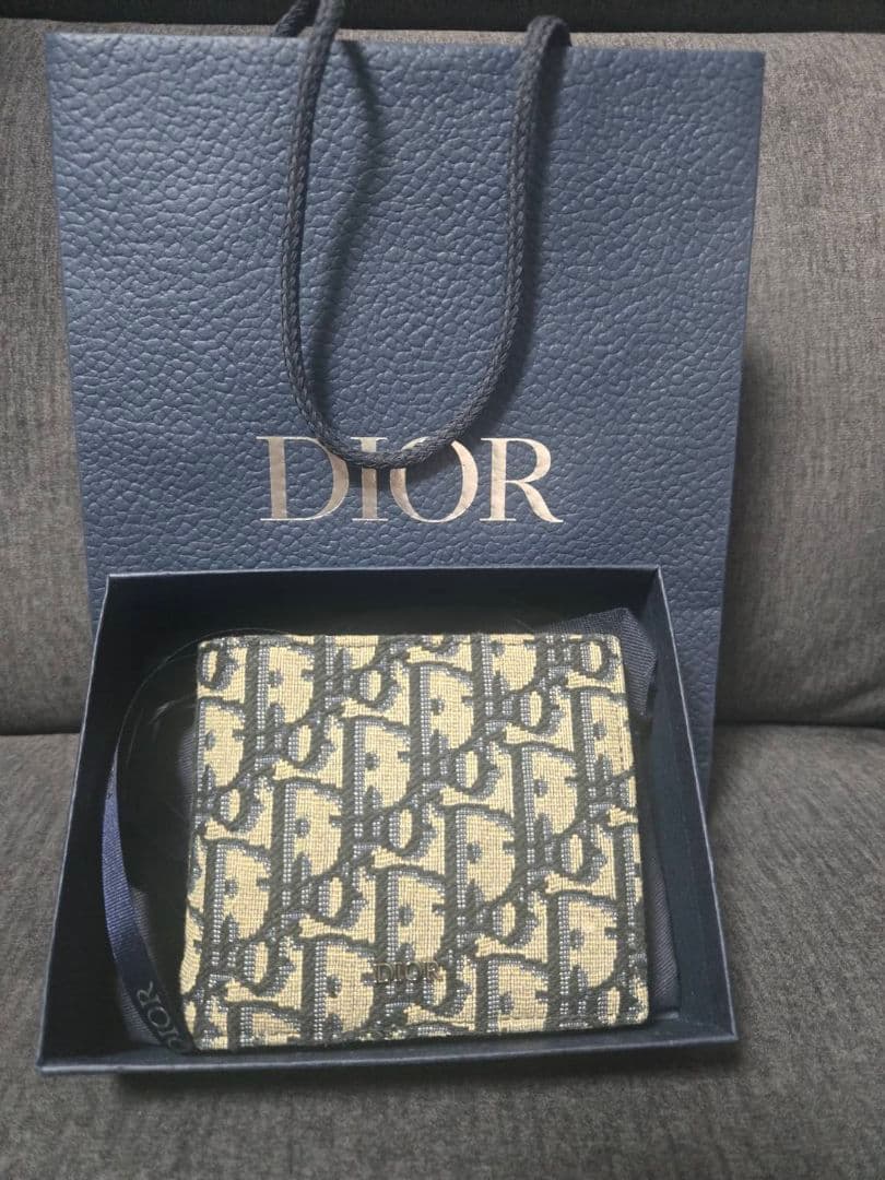 Dior・ディオール ロゴプリント 折り財布　村上 Dior・ディオール ロゴプリント 折り財布 村上 DIOR 折りたたみ財布