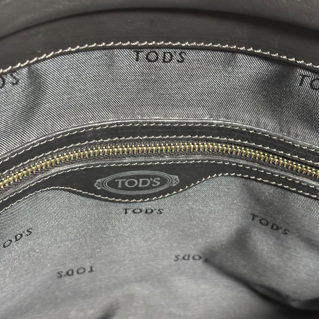 ひろちゃんTOD'S トッズ Dバッグ ハンドバッグ レザー 黒 ゴール