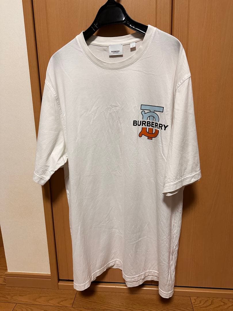 BURBERRY ロゴプリント Tシャツ ホワイト 中古・古着通販】BURBERRY (バーバリー) ロゴプリントTシャツ ホワイト