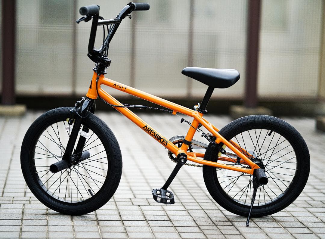 ARESBIKES ADIT 18インチ BMX